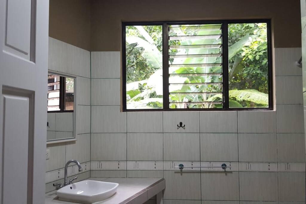 Casa Palmera Cocles, 300M To The Beach Puerto Viejo de Talamanca 외부 사진